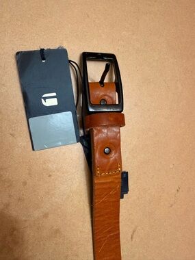 G-star Women’s Tan Leather Belt with Black Buckle (brand new)